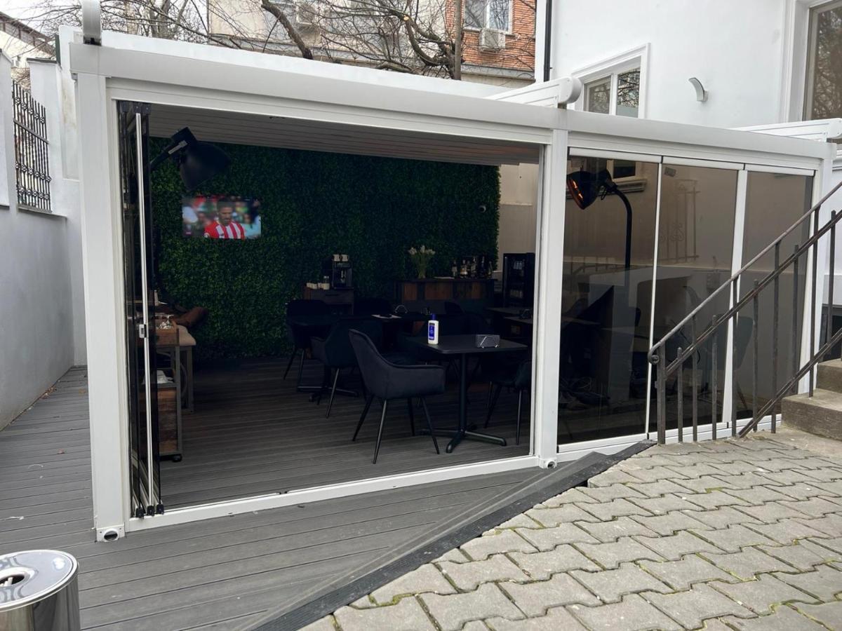 La Vila Maria Bukarest Exteriör bild