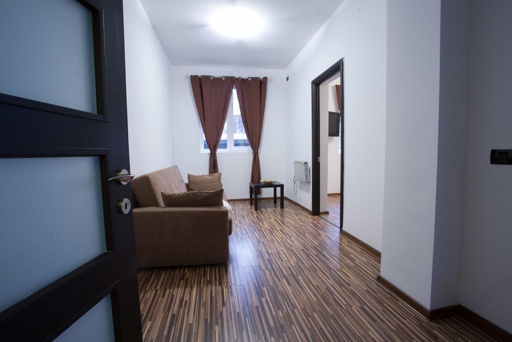 La Vila Maria Bukarest Exteriör bild